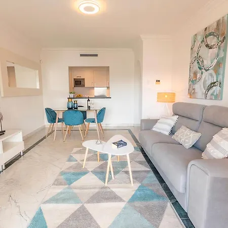 Apartment Vacation I Marina De Banus Retreat, Next To Marina And Shops, 24-7 Security Marbella