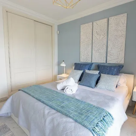 Apartment Vacation I Marina De Banus Retreat, Next To Marina And Shops, 24-7 Security